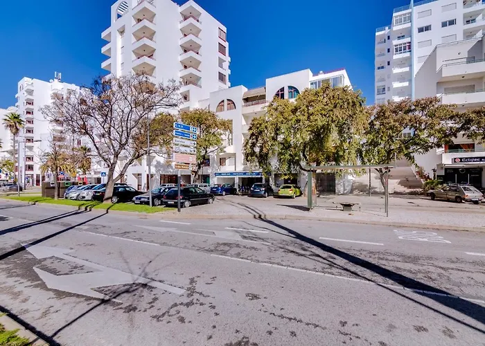 Apartment Varandas Do Mar - Near The - Quarteira